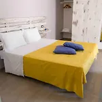 Casa Paradiso In Affitto Couette-café Veglie
