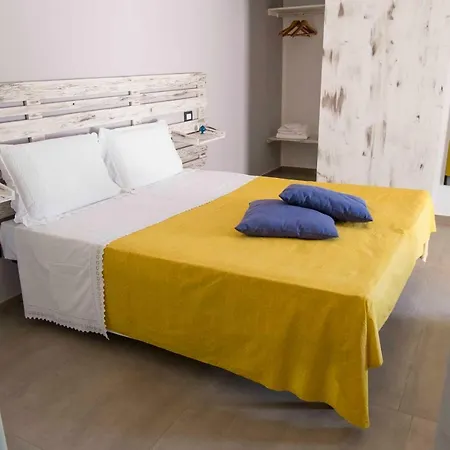Casa Paradiso In Affitto B&B 베글리에