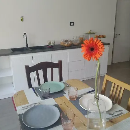 Casa Paradiso In Affitto B&B 베글리에